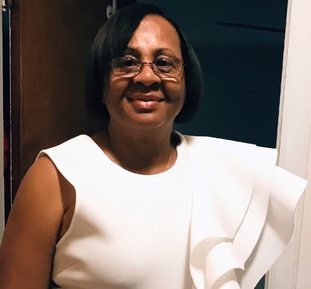 untiring, ruby wood, the untiring owner of square deal shippers & movers